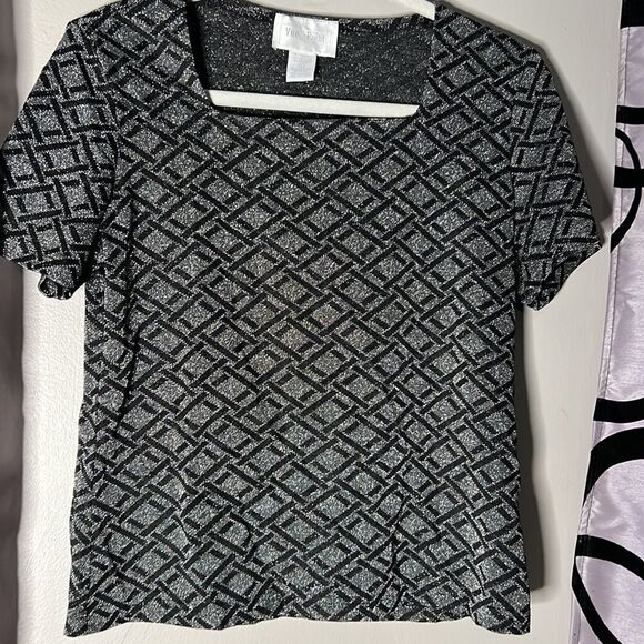 Vue Point by Jordan silver metallic, short sleeve shirt, size large - Picture 2 of 11